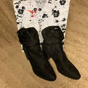 New Chinese Laundry Kalie Boot Black Size 8.5